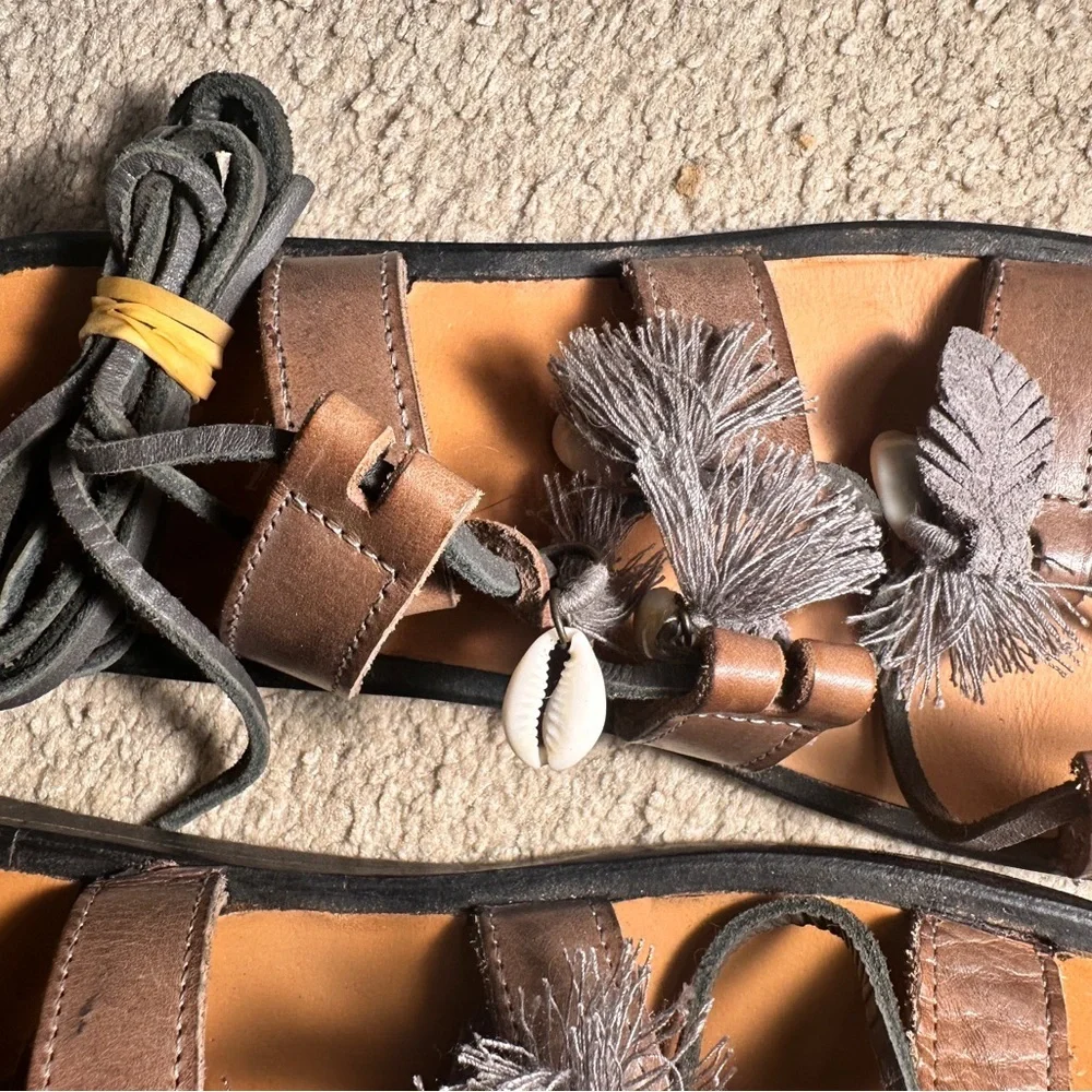 Rare Free People Boho Wind Swept Lace Up leather gladiator wedding Sandals Sz9.5 - Picture 4 of 8